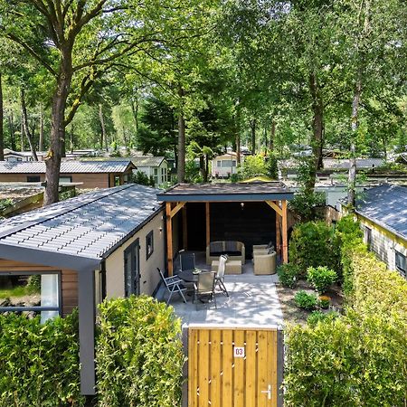 Veluwe Hoenderloo Luxury Chalet With Private Sauna And Hot Tub - Swimming Pool Tennis Court Supermarket Bowling Alley Theatre And Entertainment For Children Bagian luar foto