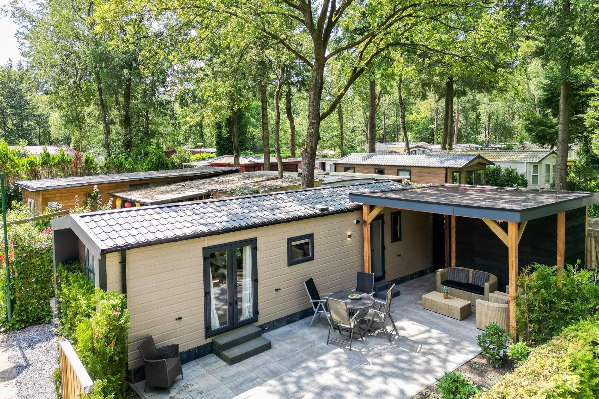 Veluwe Hoenderloo Luxury Chalet With Private Sauna And Hot Tub - Swimming Pool Tennis Court Supermarket Bowling Alley Theatre And Entertainment For Children Bagian luar foto