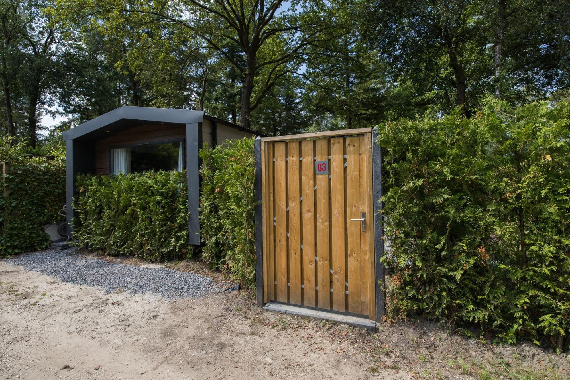Veluwe Hoenderloo Luxury Chalet With Private Sauna And Hot Tub - Swimming Pool Tennis Court Supermarket Bowling Alley Theatre And Entertainment For Children Bagian luar foto