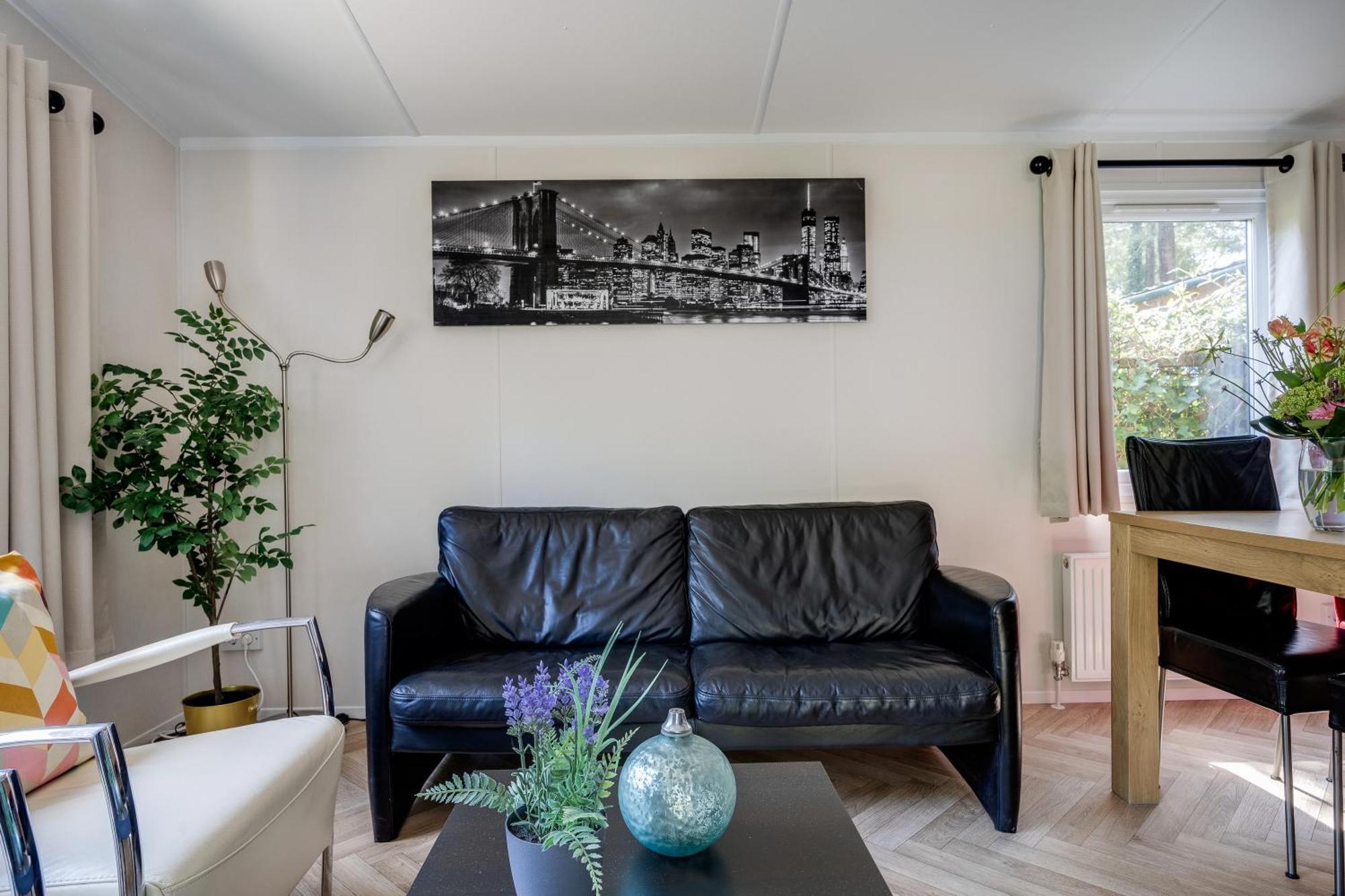 Veluwe Hoenderloo Luxury Chalet With Private Sauna And Hot Tub - Swimming Pool Tennis Court Supermarket Bowling Alley Theatre And Entertainment For Children Bagian luar foto