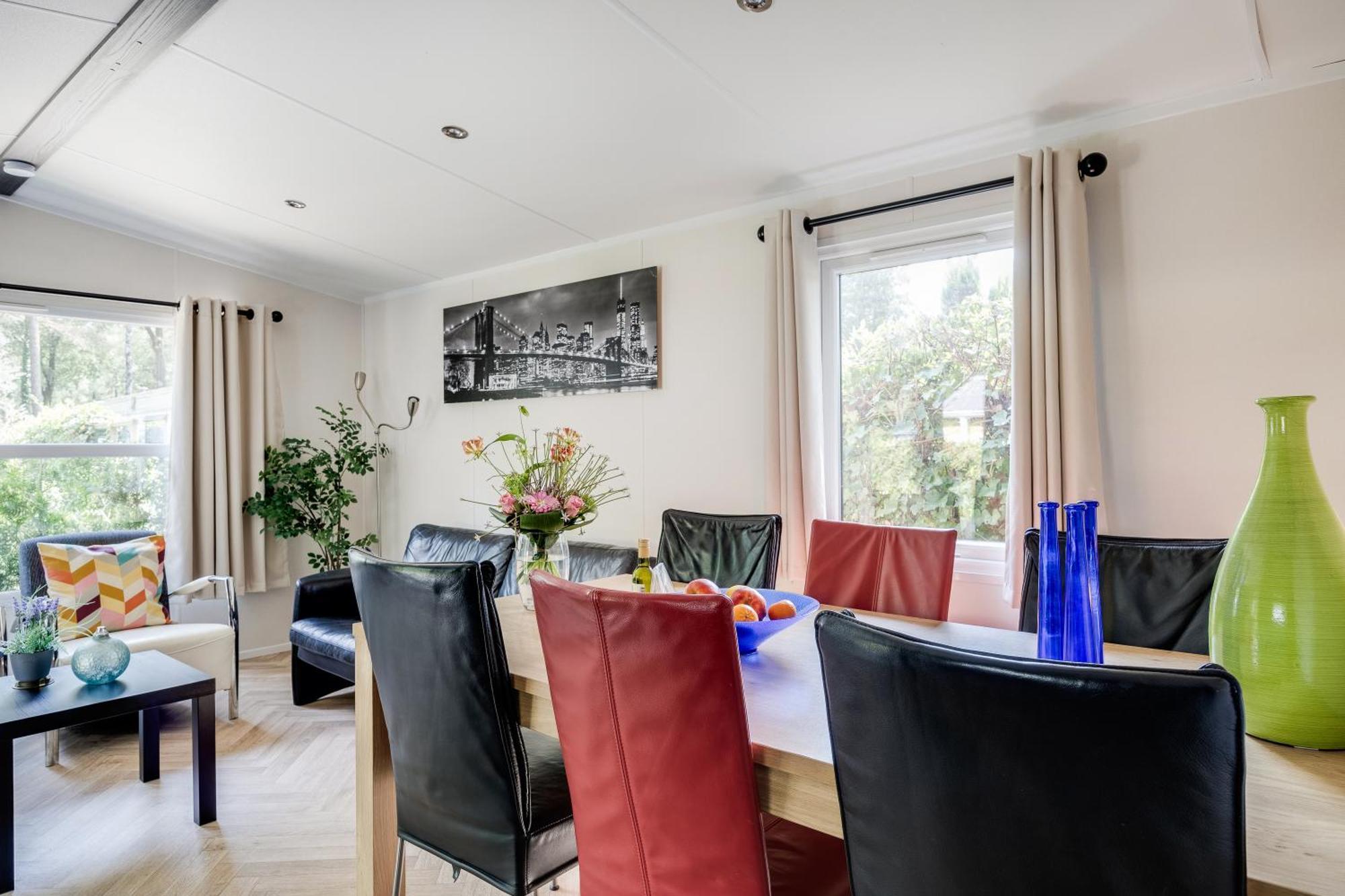 Veluwe Hoenderloo Luxury Chalet With Private Sauna And Hot Tub - Swimming Pool Tennis Court Supermarket Bowling Alley Theatre And Entertainment For Children Bagian luar foto